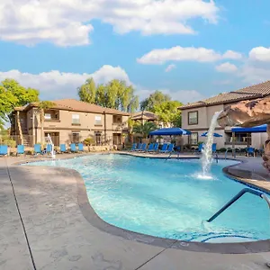 אתר נופש Hilton Vacation Club Desert Retreat Vegas, לאס וגאס