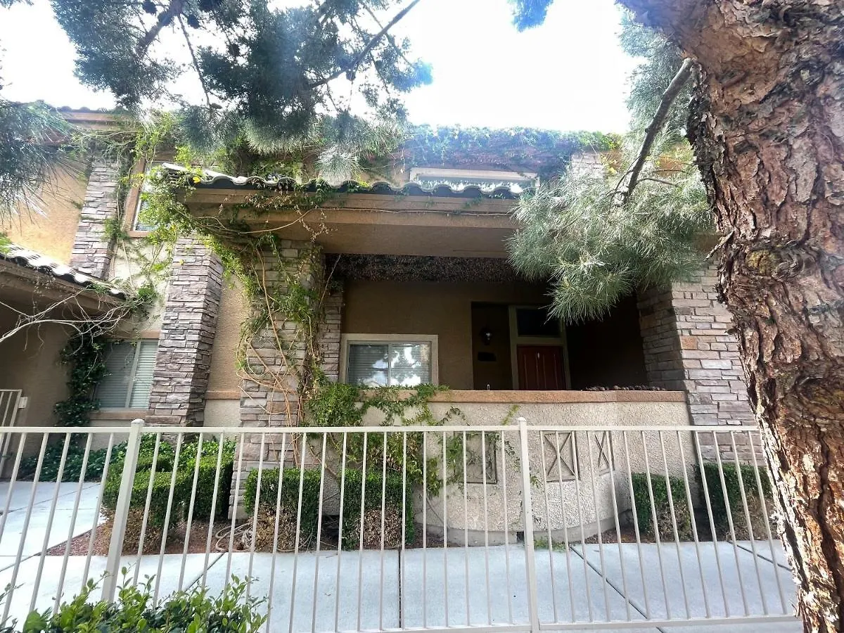 Gate Dual Master Suites Office And Dog Park 30 Days Minimun Las Vegas 0*,  United States